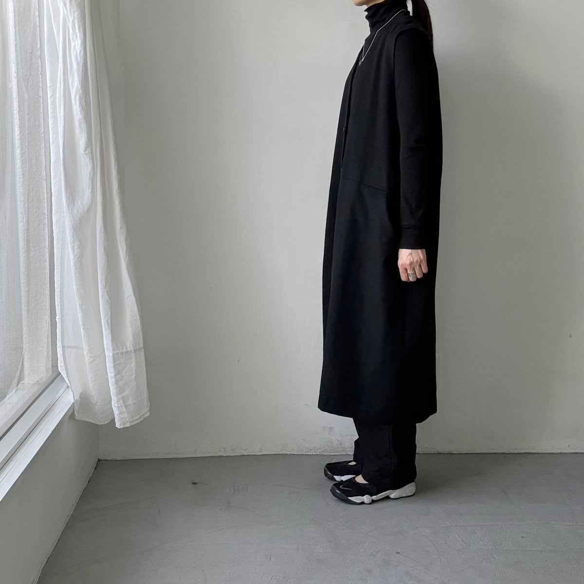 atelier naruse　コットンウールヘリンボンジャンパースカート