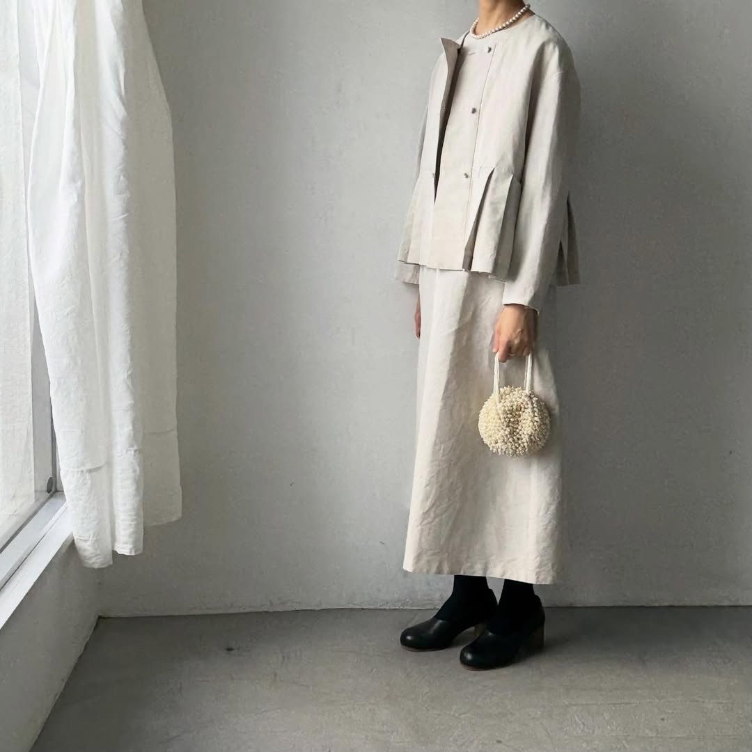 MAGALI ハイカウントコットンリネングレースドレス　オートミール