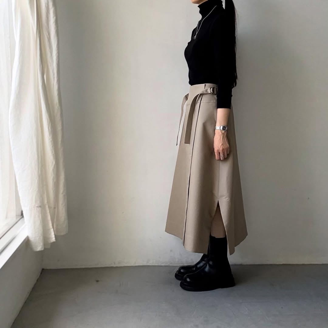 美品TENNE handcrafted modern 4 COLOR SKIRT TENNE HANDCRAFTED MODERN ラップスカート カーキ – blanc