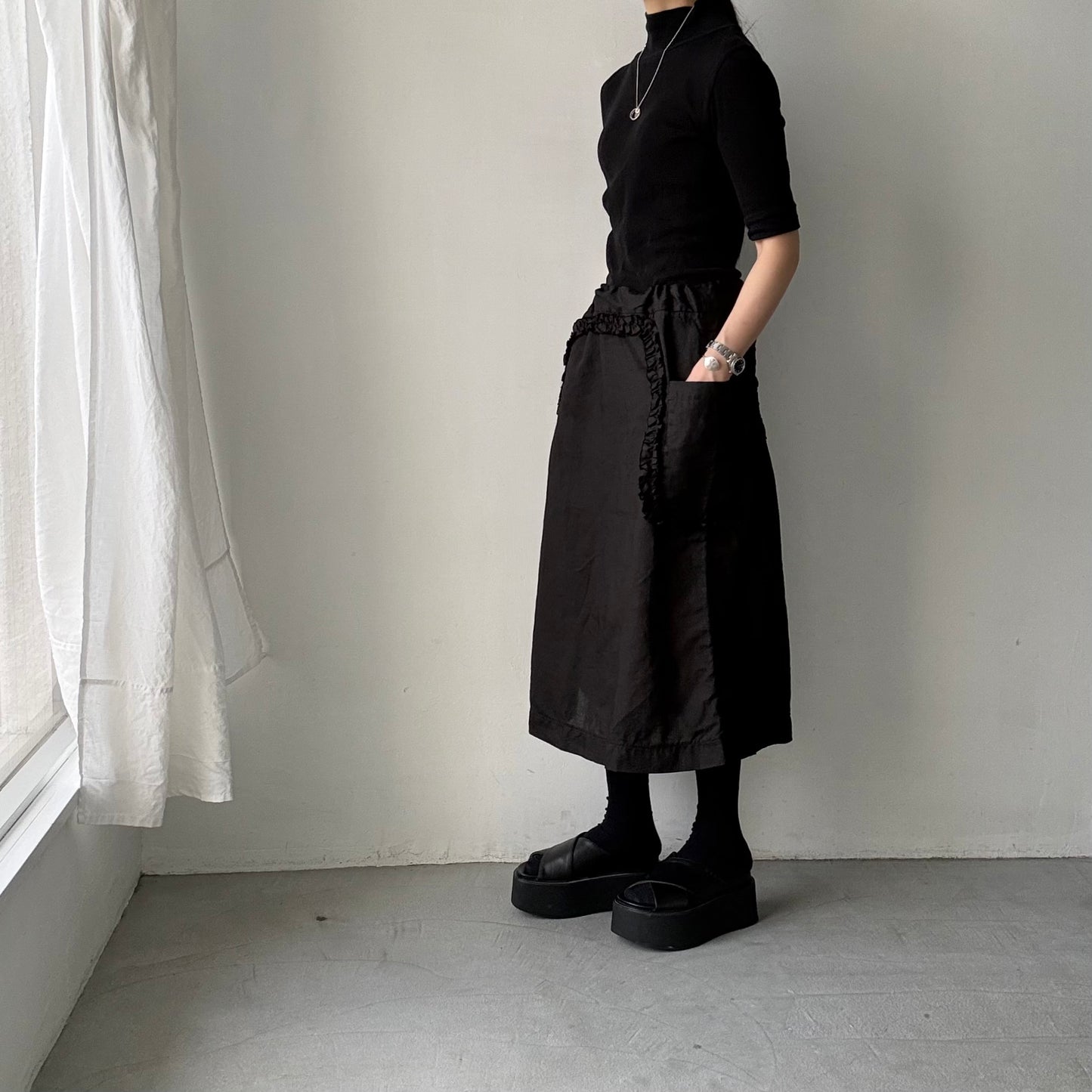 R&D.M.Co  リネンガーメントダイフリルデコレーションスカート