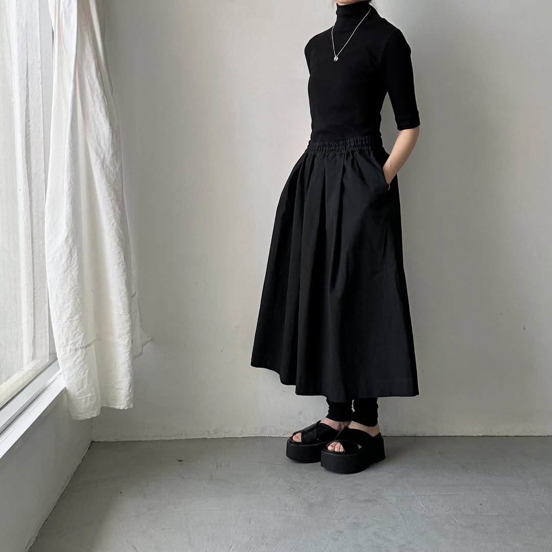 Linenya  コットンタックスカート　ブラック