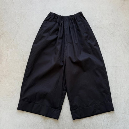ゴーシュ  コットンポプリンワイドパンツ　ブラック