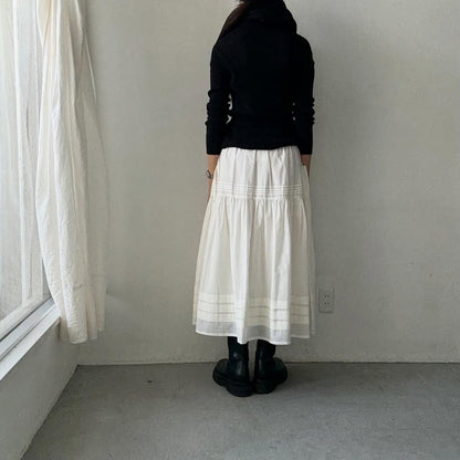 MAGALI コットンシルクピンタックスカート　ホワイト