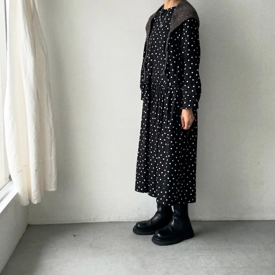 Karakoram アルパカコットントライアングルスカーフ　ダークブラウン