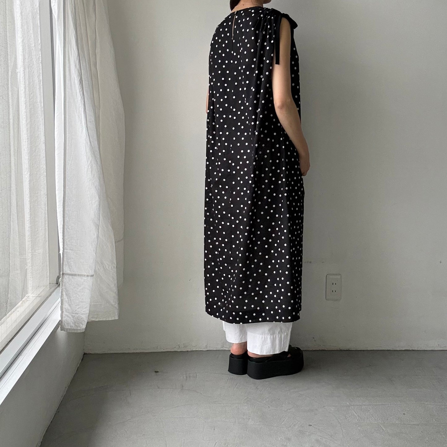 cion  コットン水玉ショルダーリボンワンピース