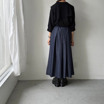 Linenya  デニムタックスカート　90センチ丈