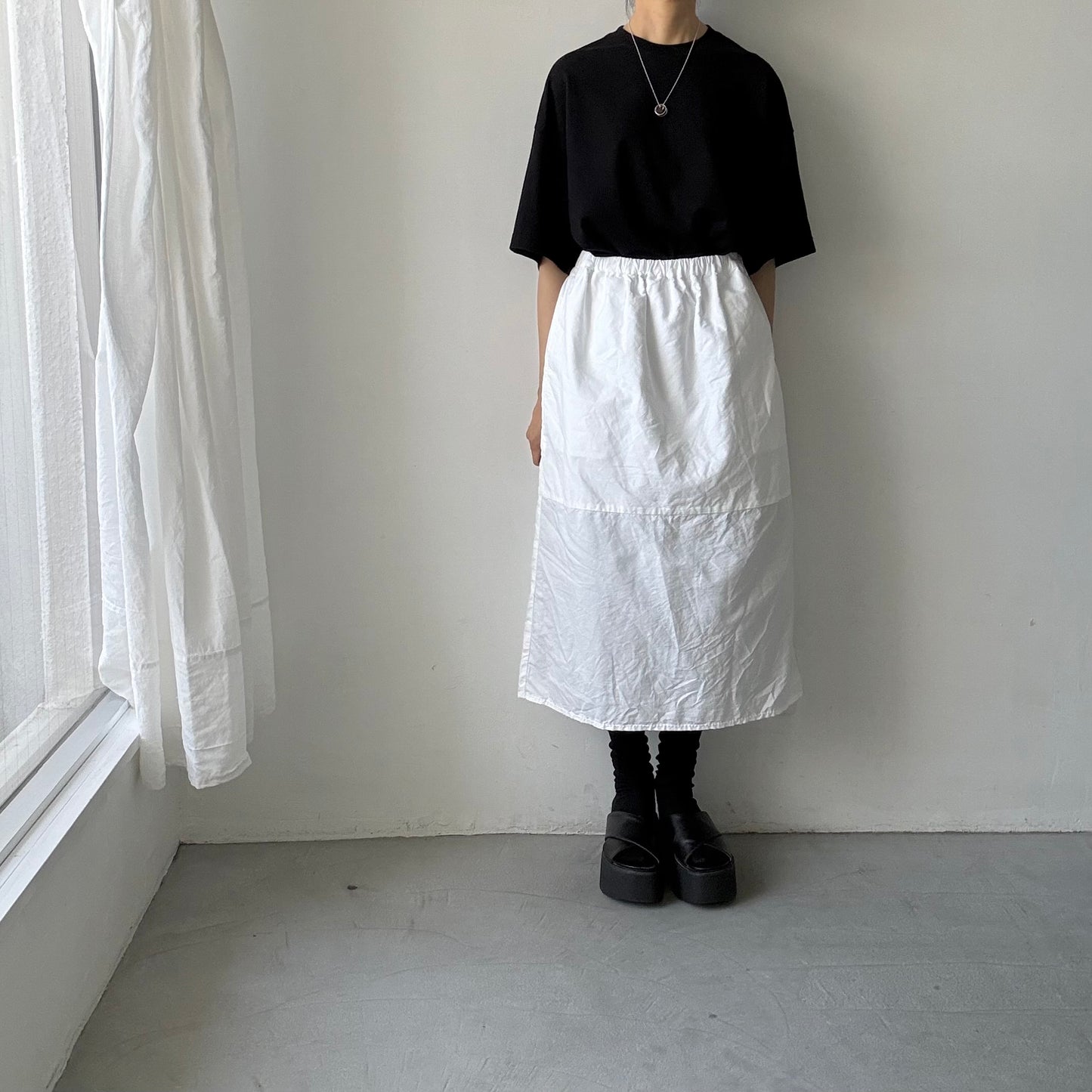 atelier naruse  コットン5分袖カットソー　ブラック