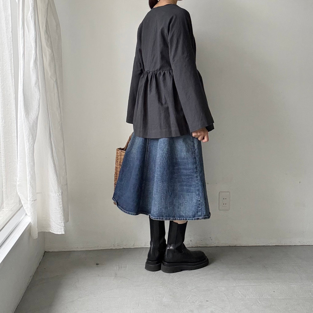 MAGALI  コットンリネンオーバーダイダブルボタンジャケット　チャコール