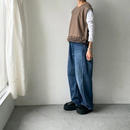 R&D.M.Co  フリルデコレーションボタンビブ　チェック