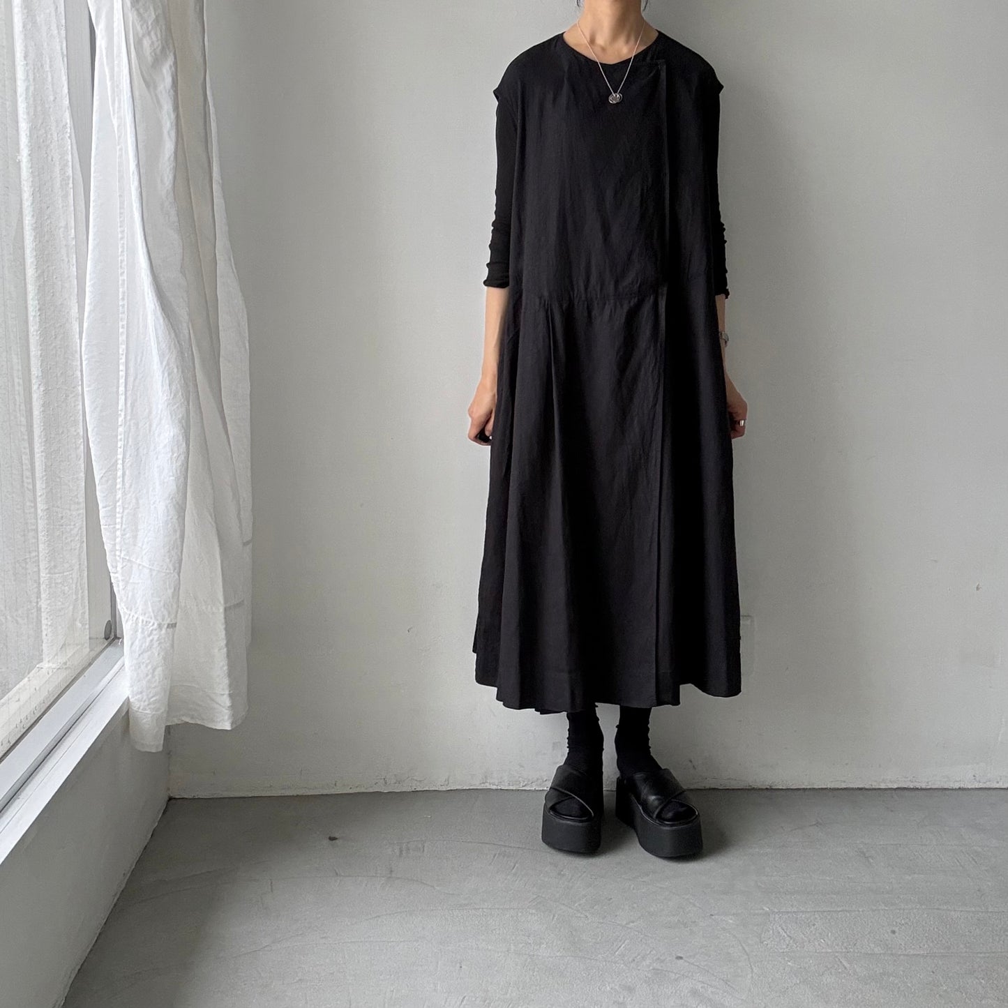 atelier d'antan  brieノースリーブドレス　