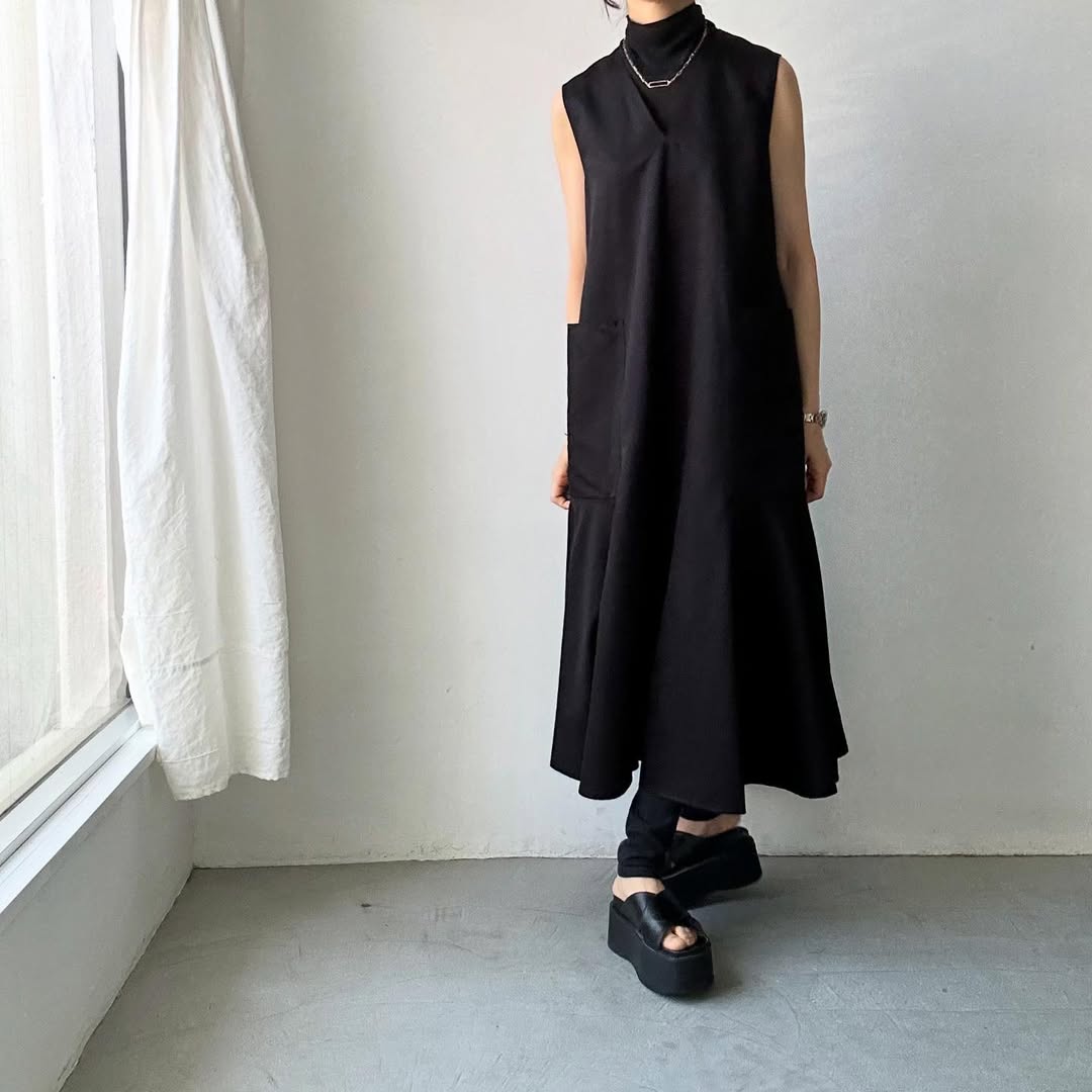 TENNE HANDCRAFTED MODERN ノースリーブマーメイドドレス