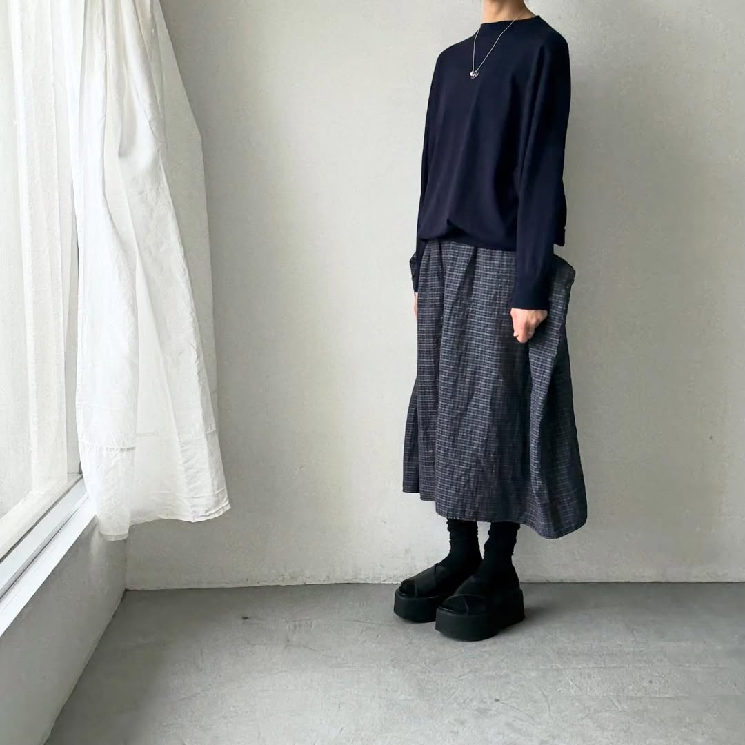 as it is   コットンオーバーニット　ネイビー
