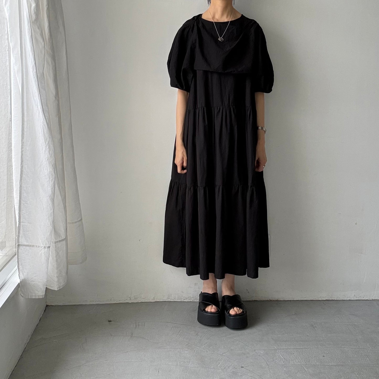R&D.M.Co  コットンリネンシルクワッシャープルオーバーボレロ　ブラック