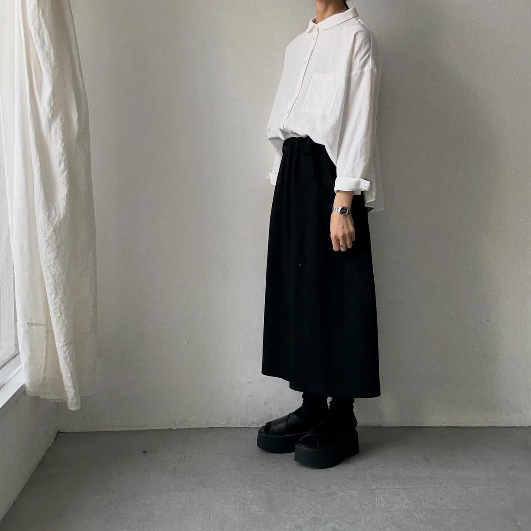 Linenya  コットン丸襟長袖ブラウス　ホワイト