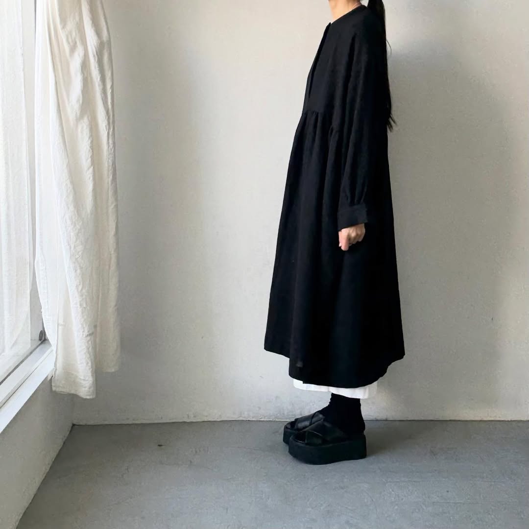 dui jujudhau  フライフロントドレス