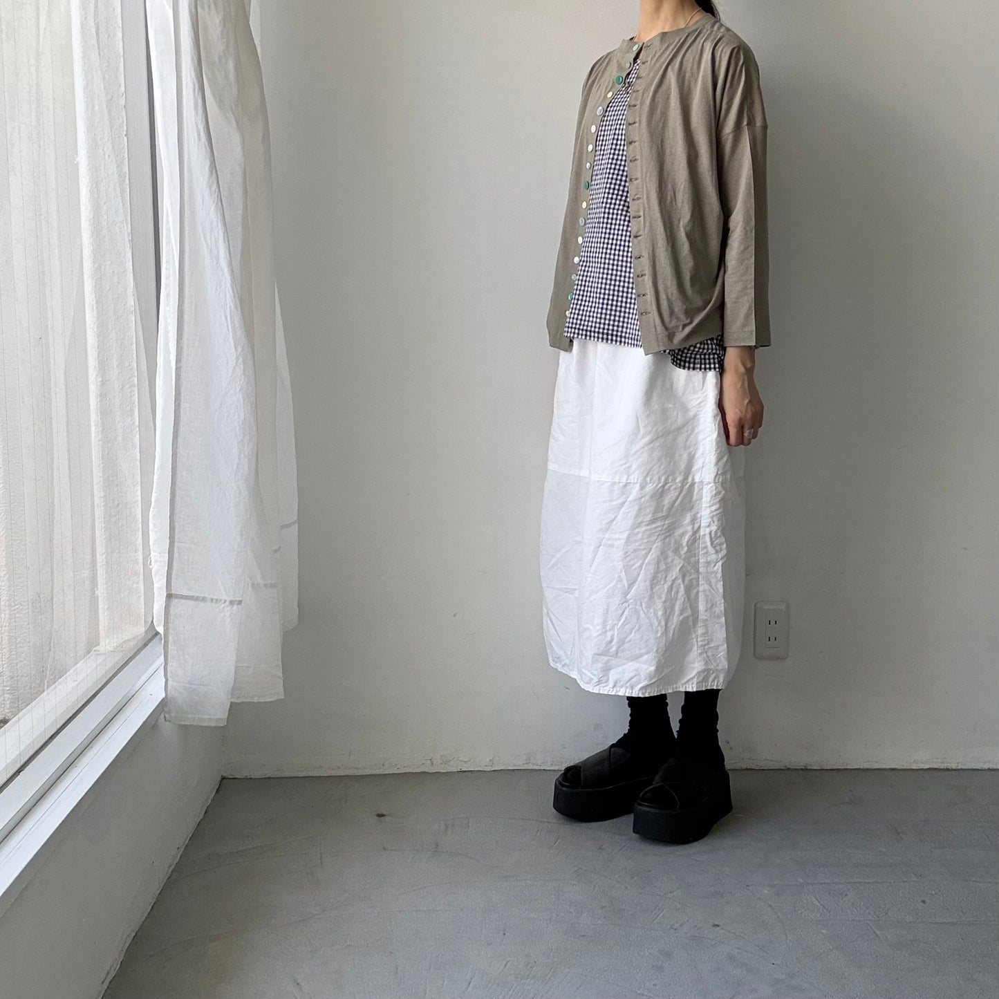 R&D.M.Co  ドロップキャンディボタンロングスリーブTシャツ　カーキ