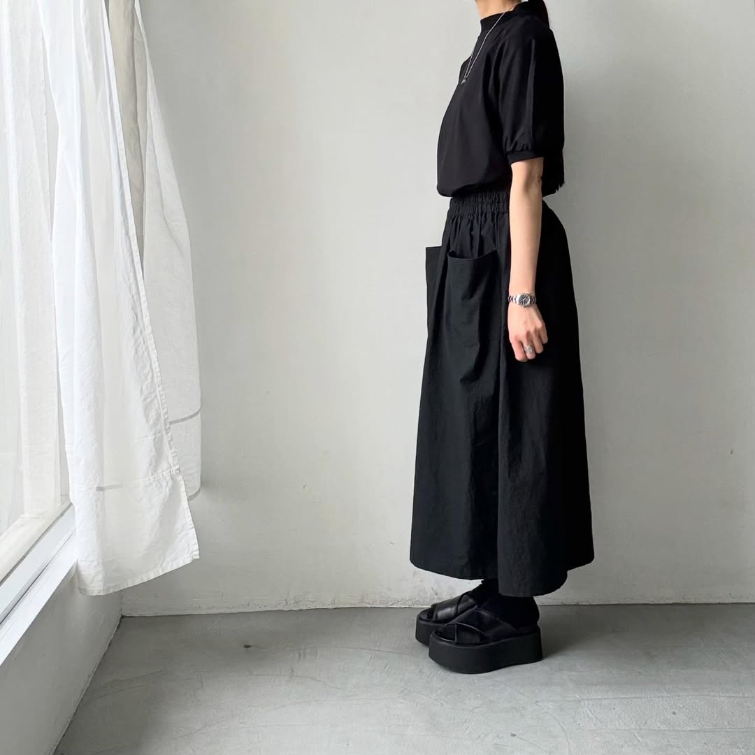 MAGALI コットン天竺ギャザースリーブカットソー　ブラック