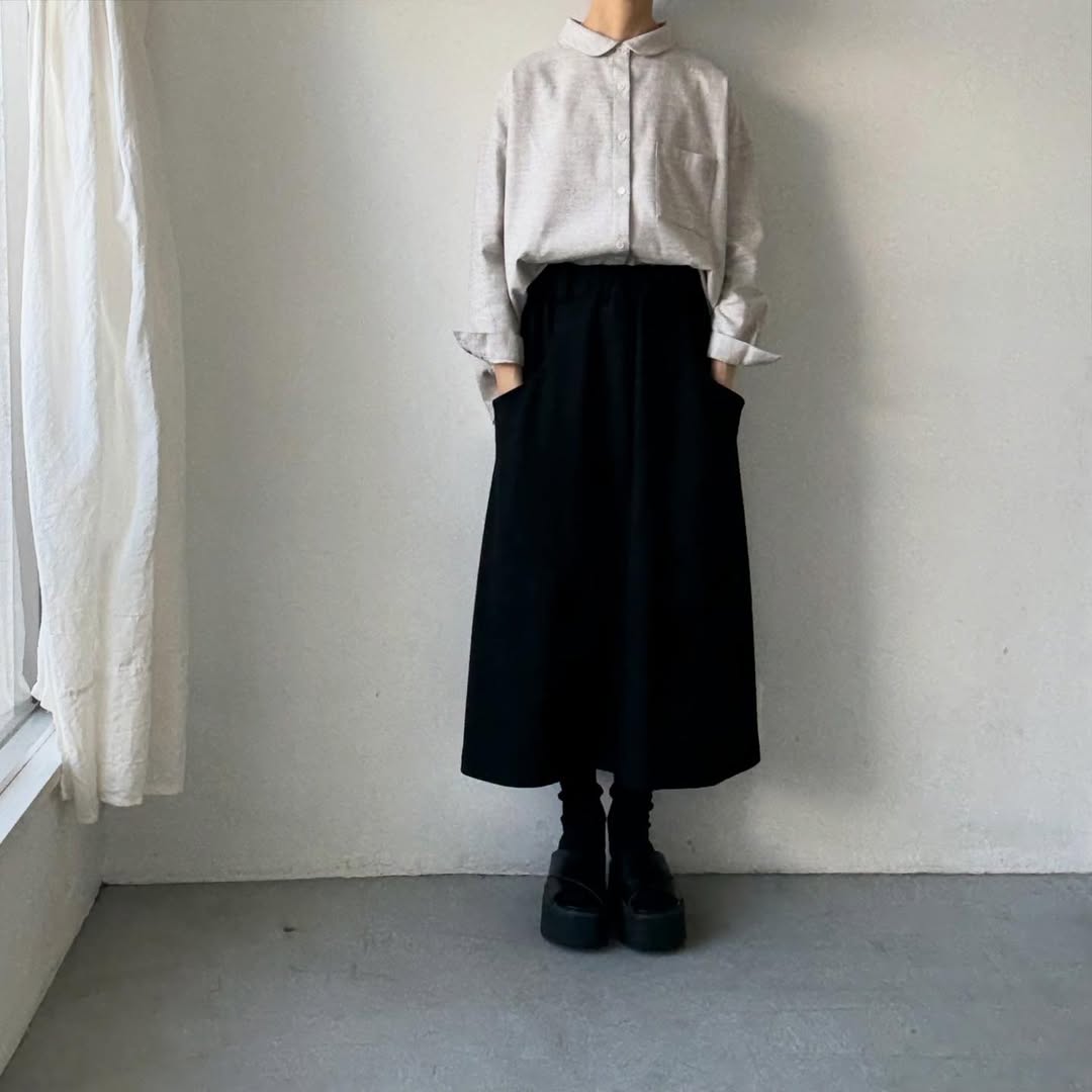 Linenya  コットンヤク丸襟長袖ブラウス　ベージュ