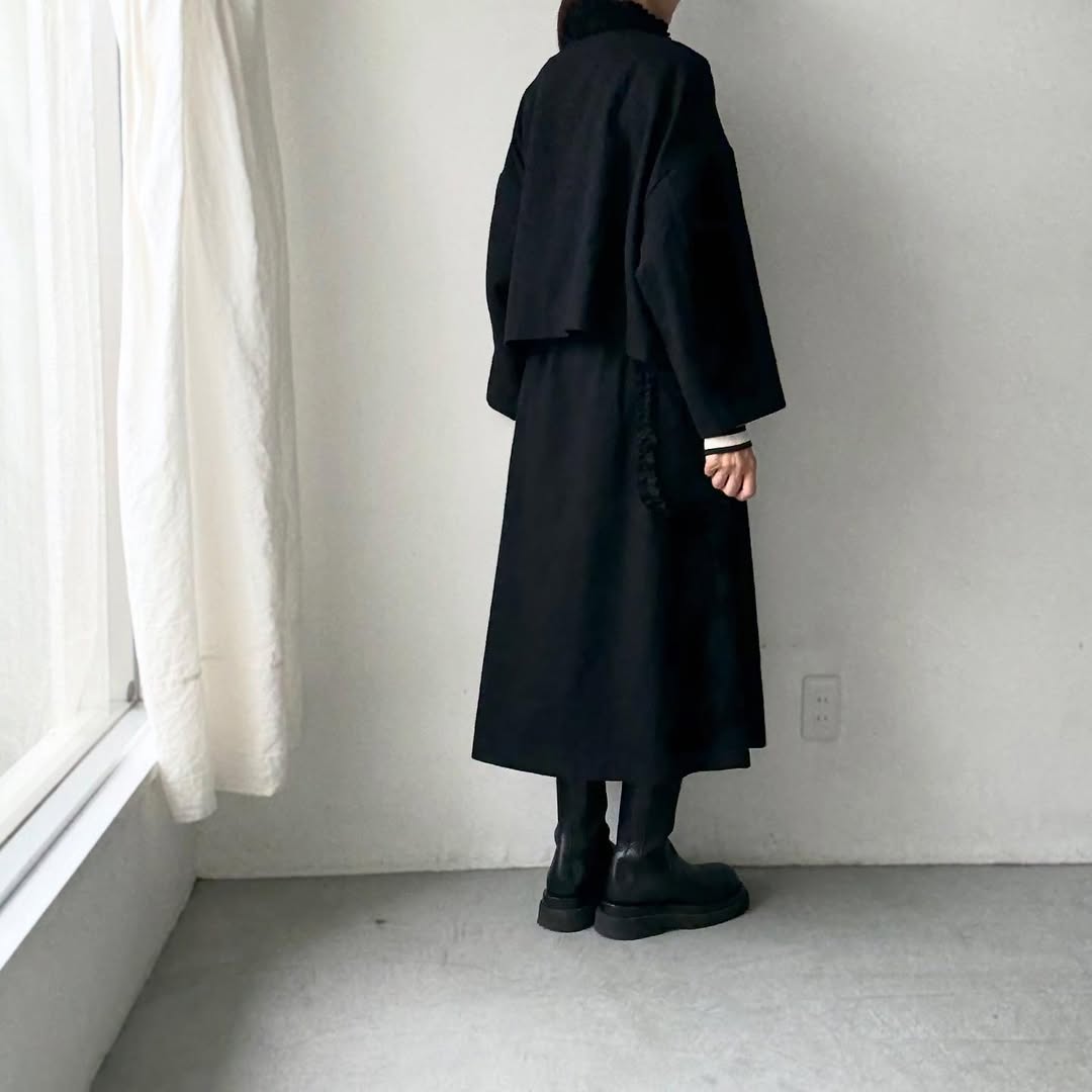 R&D.M.Co  フリルデコレーションジャケット　ブラック