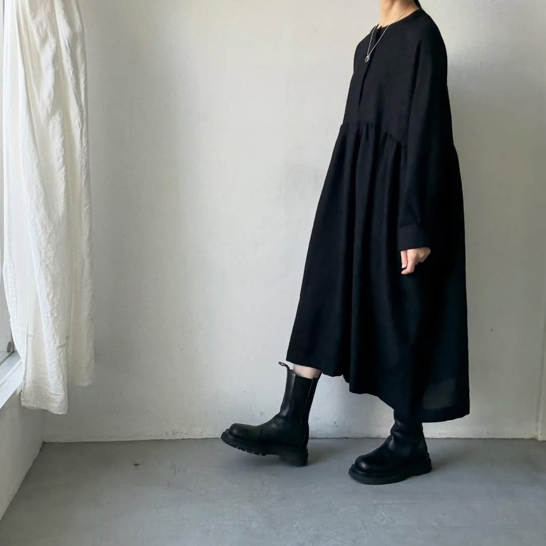 dui jujudhau  フライフロントドレス