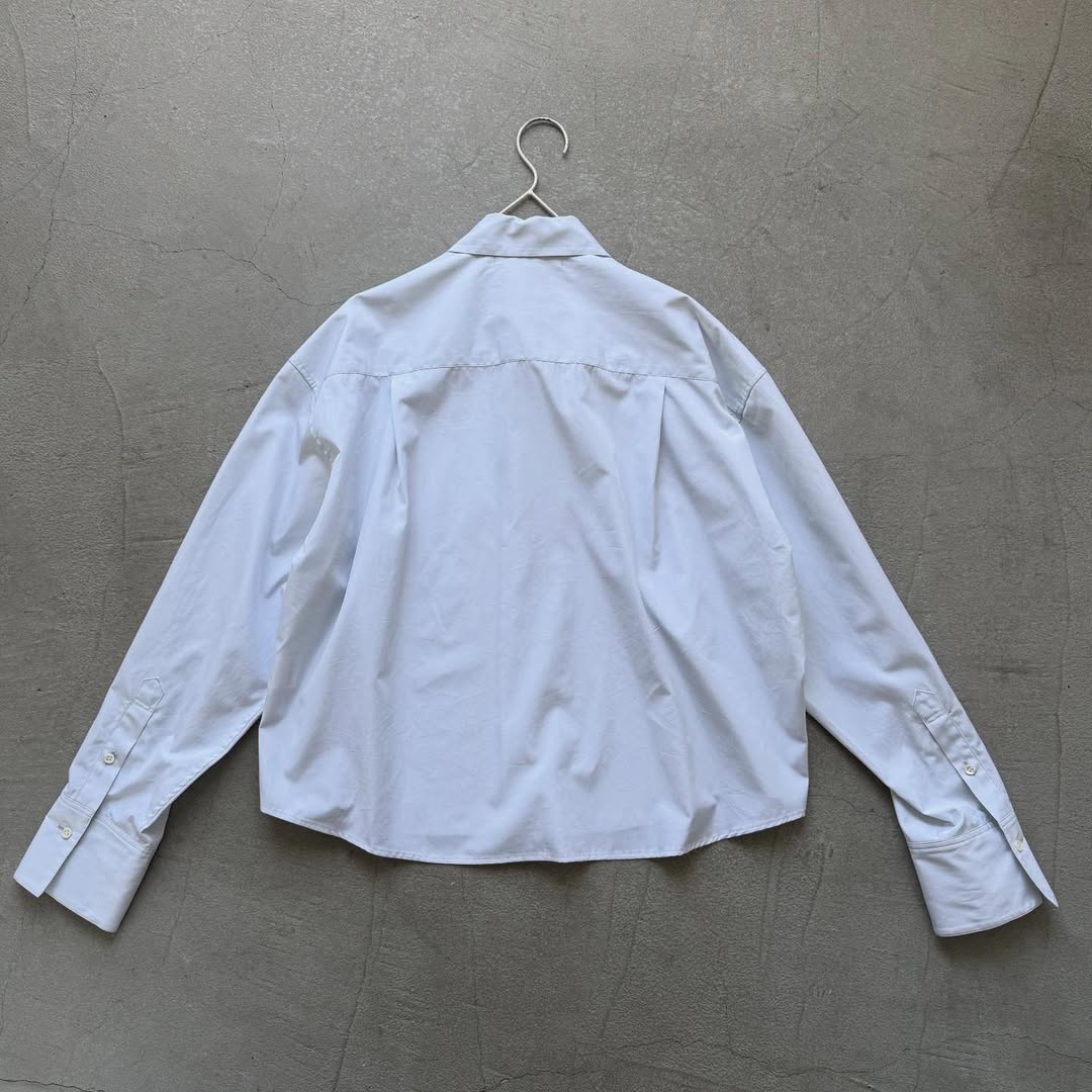 TENNE HANDCRAFTED MODERN レギュラーカラーシャツ