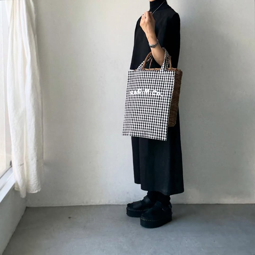 R&D.M.Co ギンガムチェックトートバッグ – blanc