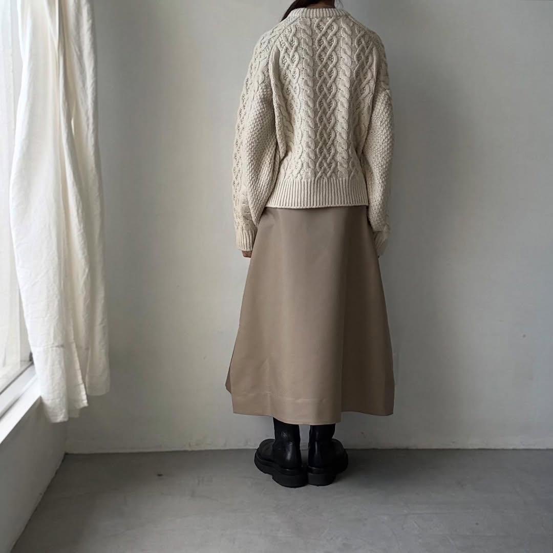 TENNE HANDCRAFTED MODERN ボリュームスリーブアランニットプルオーバー