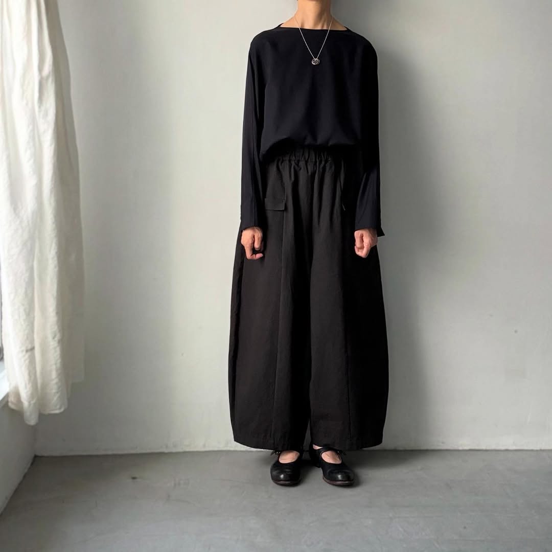 MAGALI コットンリネンアンティークキャンバスフラップパンツ　ブラック
