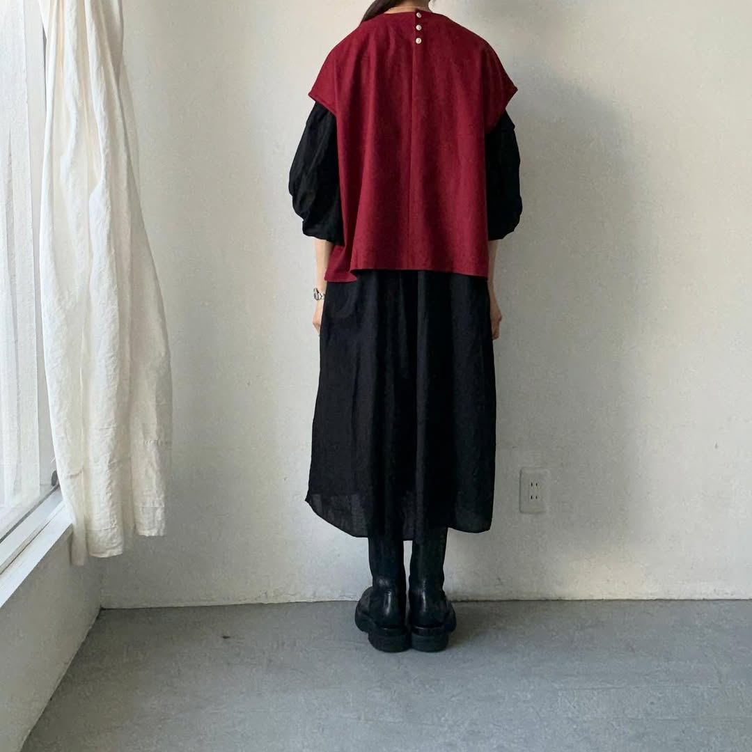 Linenya  ウール混ベスト　レッド