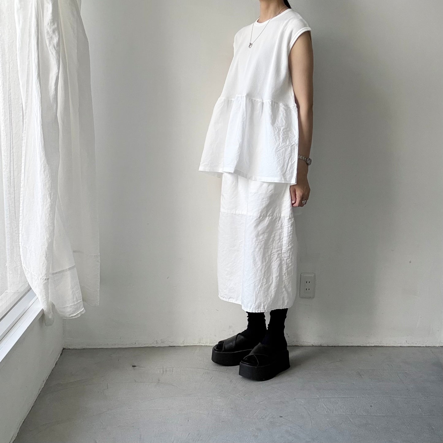 homspun  ワッフルノースリーブプルオーバー　ホワイト×ホワイト