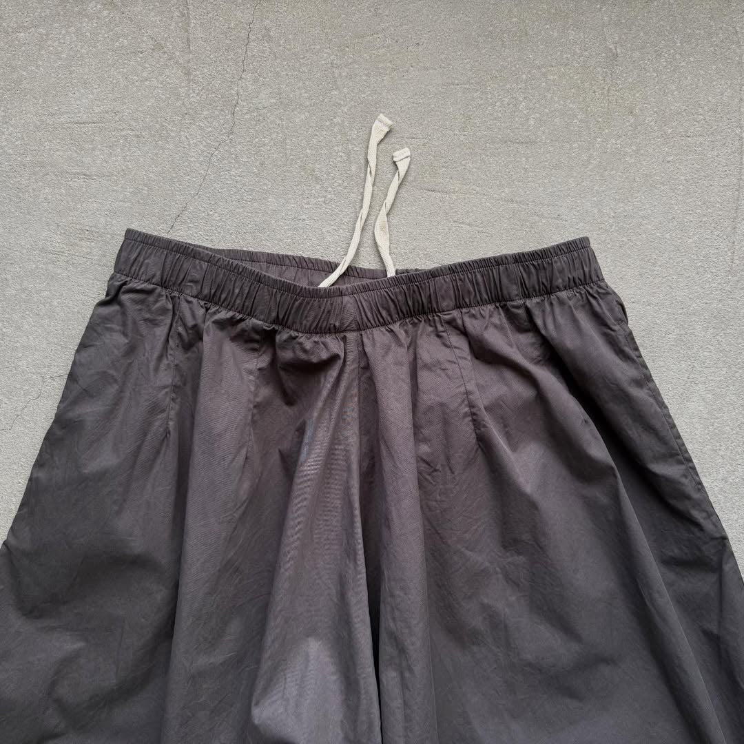 jujudhau  デッドストックコットンワイドパンツ　グレー