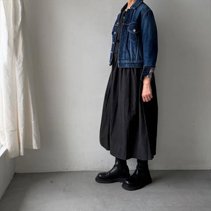 MAGALI 墨染めコットンリネンフリルワンピース
