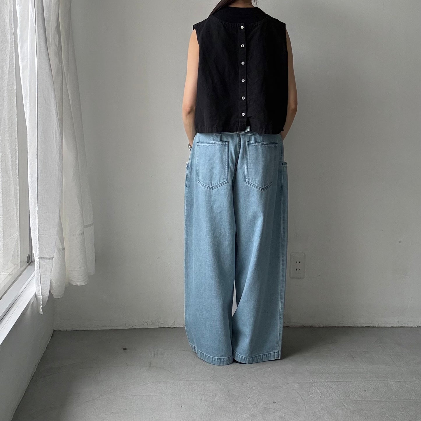 atelier naruse  コットンデニムワイドタックパンツ　size2