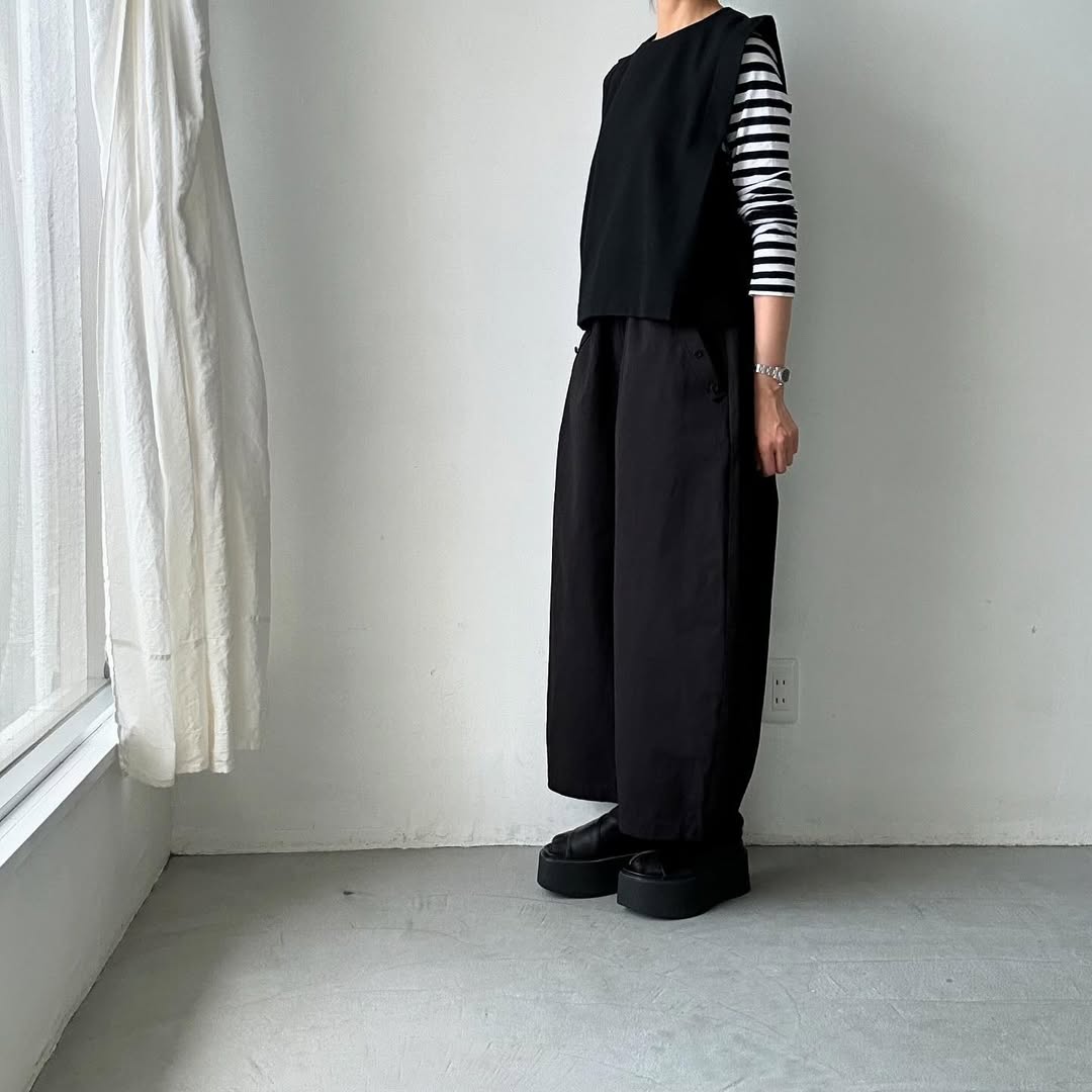 cion ウールタックショルダーベスト