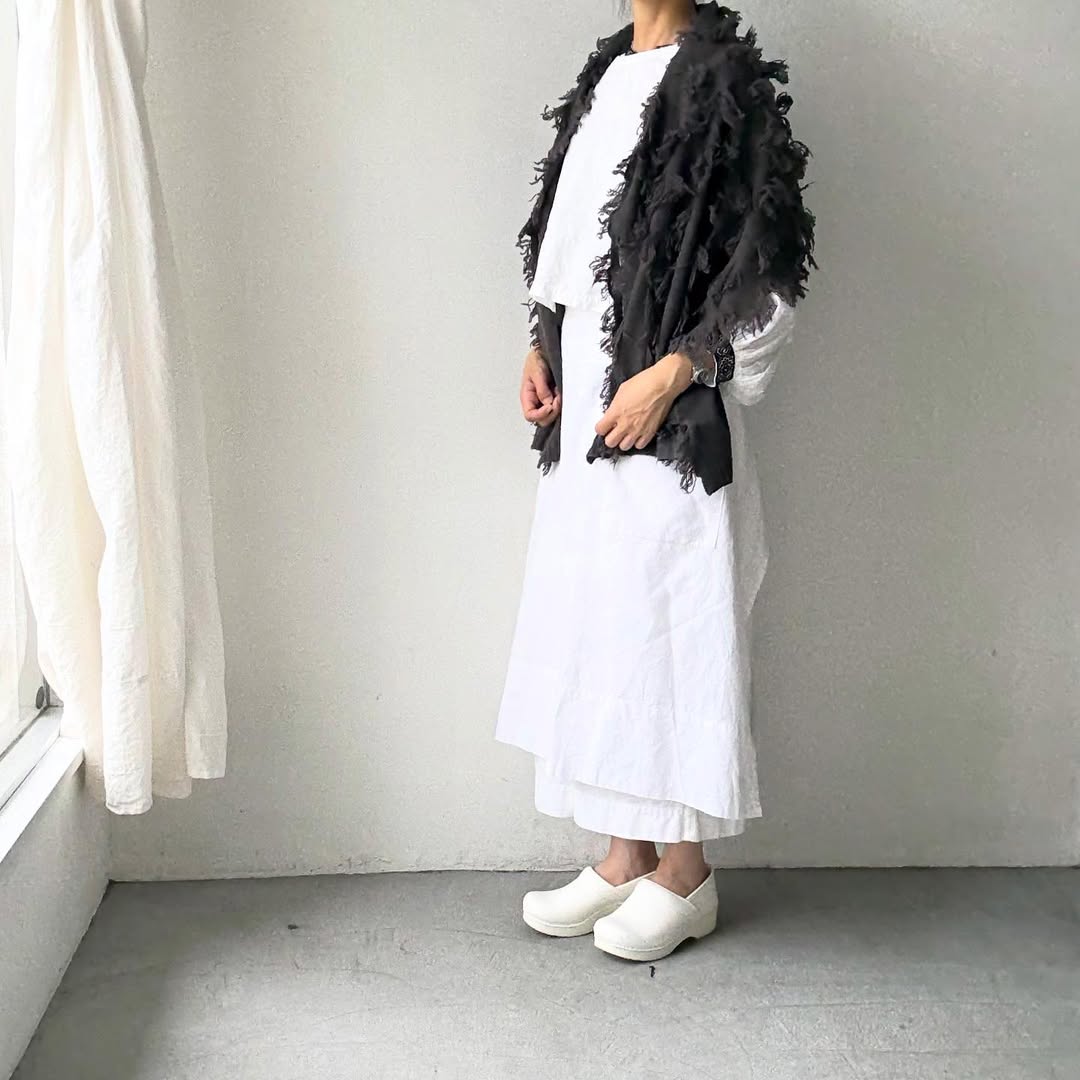 homspun ラムフリンジストール　グレー