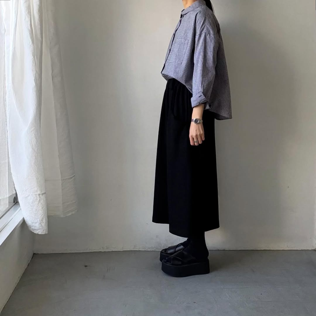 🟡週末入荷分予約受付中🟡Linenya  ギンガム丸襟長袖ブラウス　ホワイト×ブラック