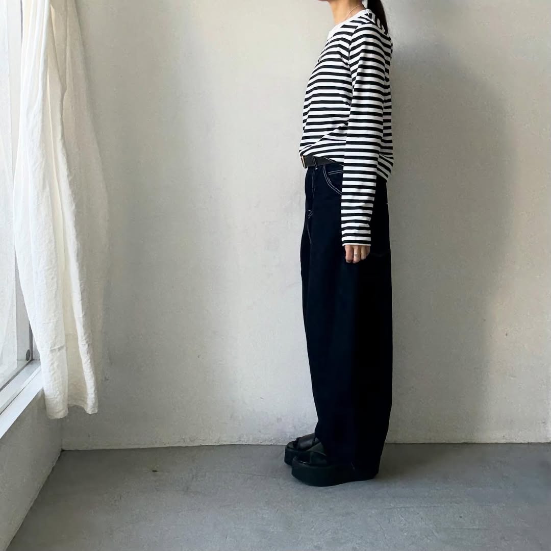 R&D.M.Co 裏起毛ボーダークルーネック長袖Tシャツ　ホワイト×ブラック