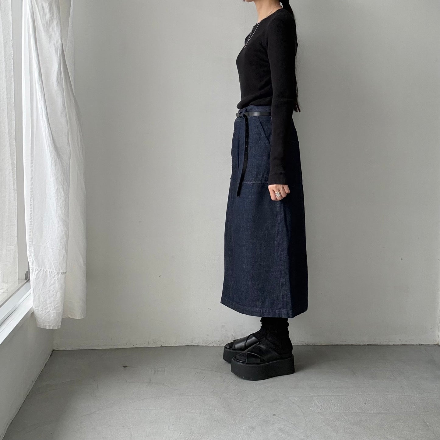 atelier naruse  コットンデニムタイトスカート