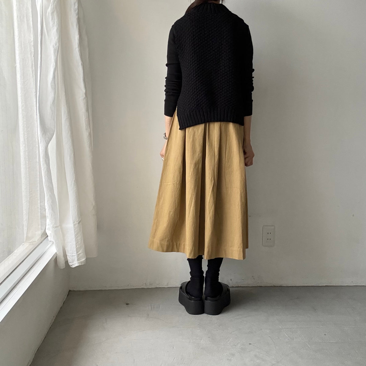 Linenya  コットンタックスカート　82センチ　ベージュ
