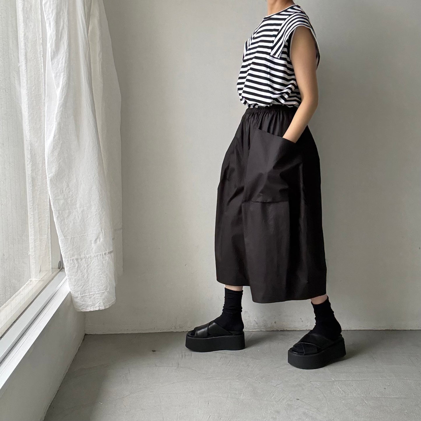 TENNE HANDCRAFTED MODERN ビッグポケットキュロット　ブラック