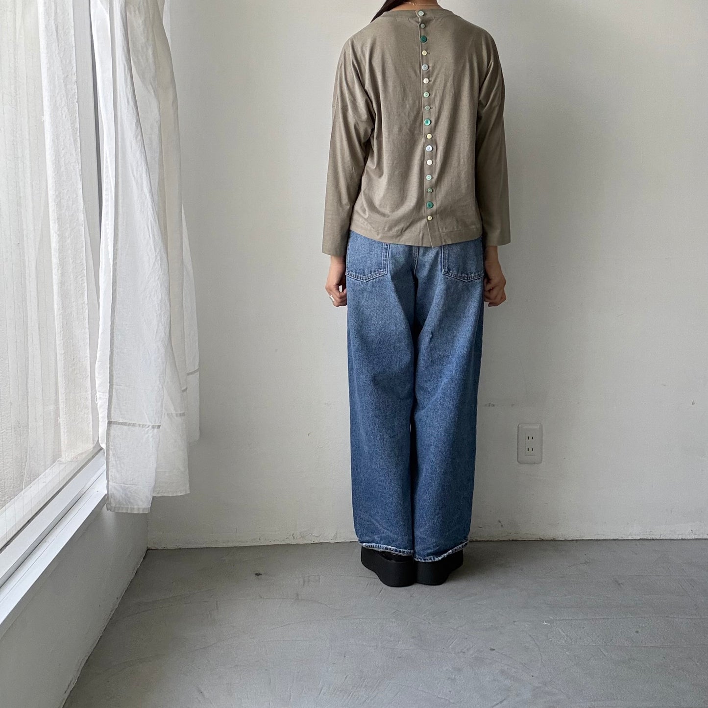 R&D.M.Co  ドロップキャンディボタンロングスリーブTシャツ　カーキ