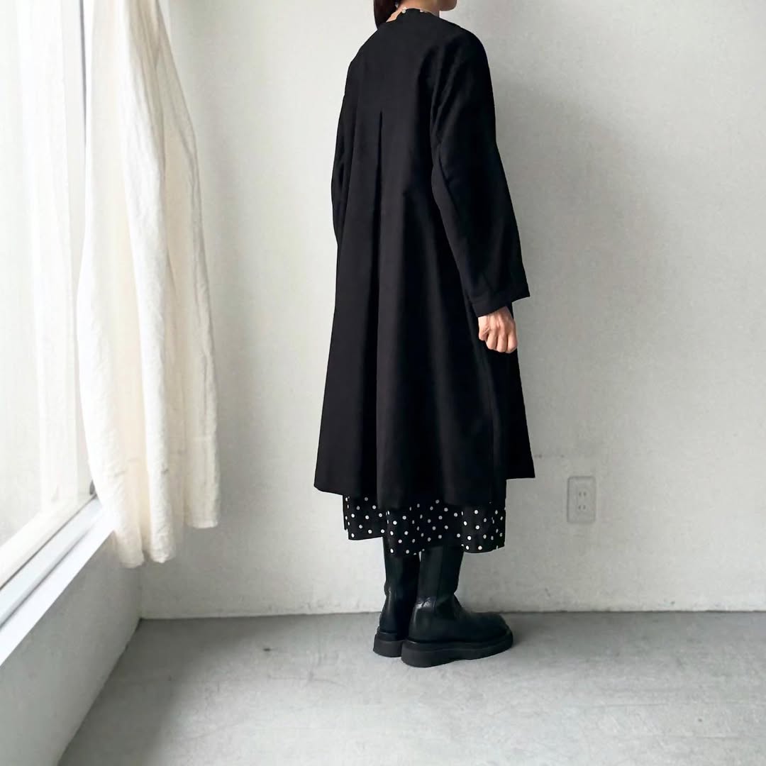 atelier d'antan Mauryノーカラーコットンコート