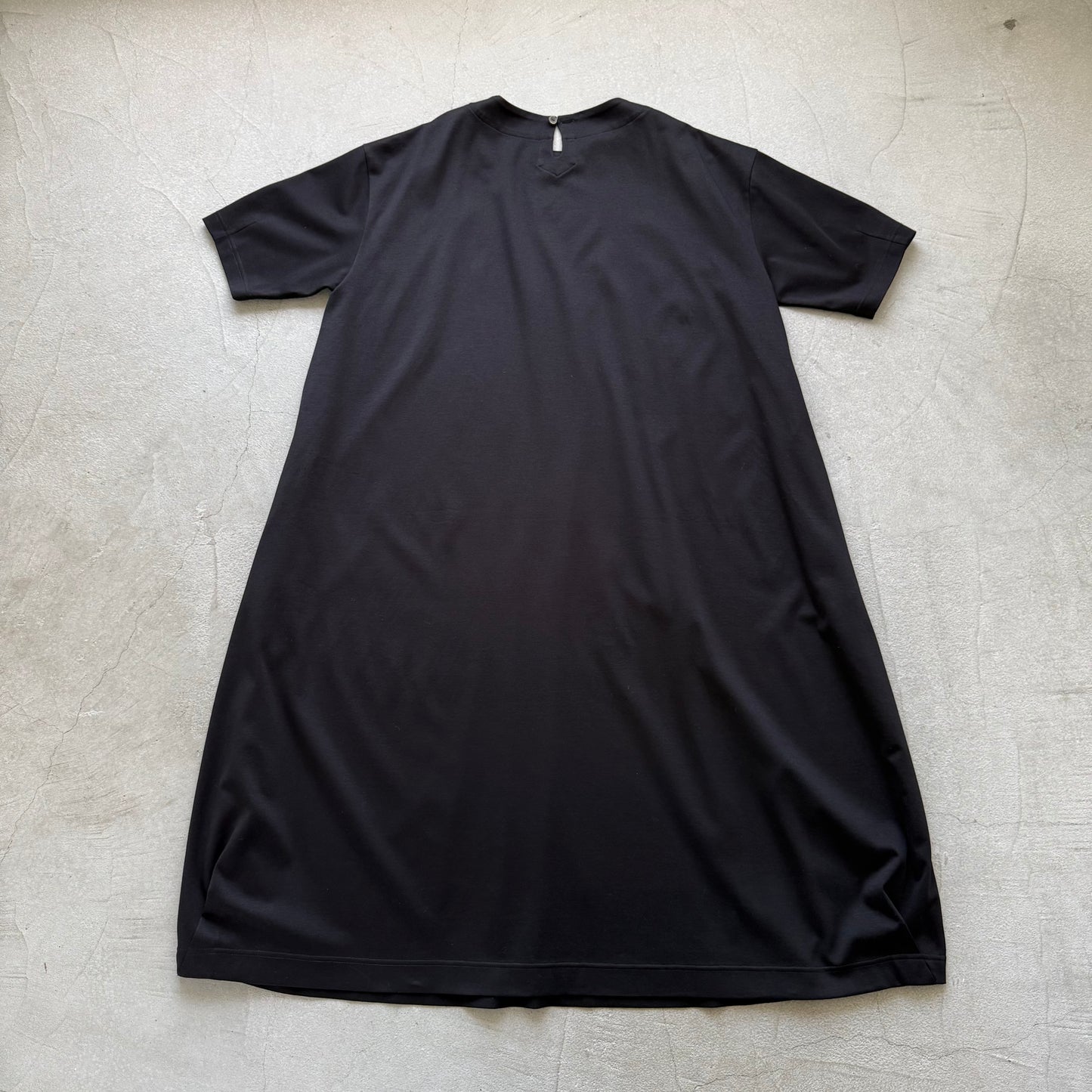 atelier naruse  コットンカットソーコクーンワンピース　ブラック