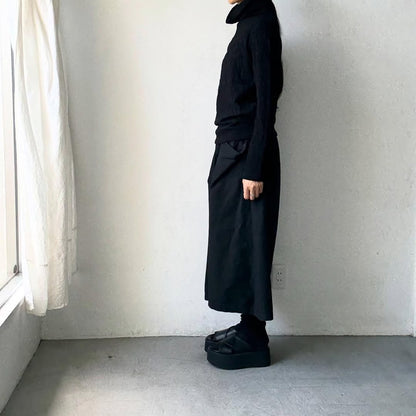 atelier naruse  ウールコットンタートルネックカットソー　ブラック