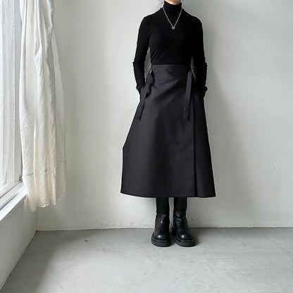 TENNE HANDCRAFTED MODERN ラップスカート　ブラック