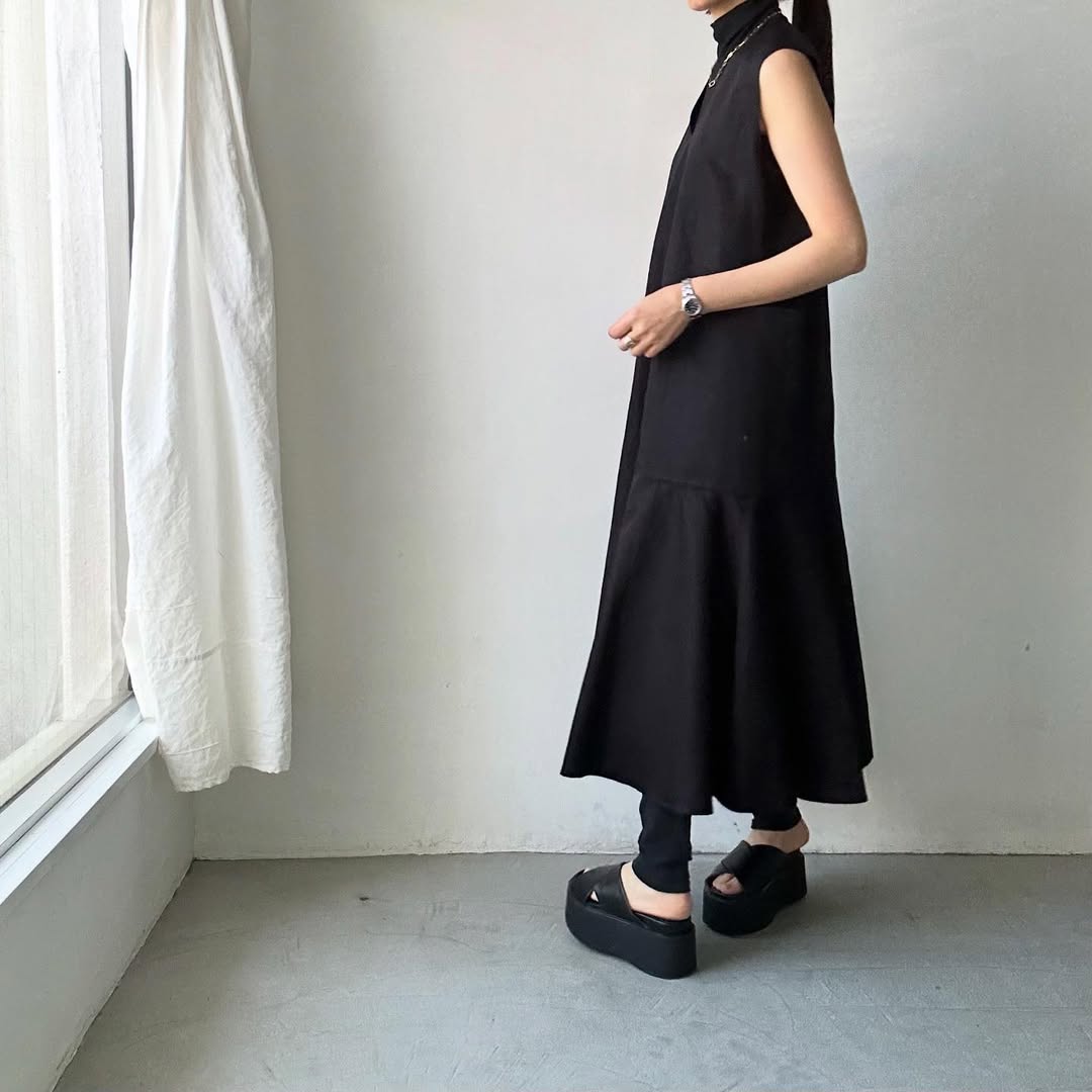 TENNE HANDCRAFTED MODERN ノースリーブマーメイドドレス