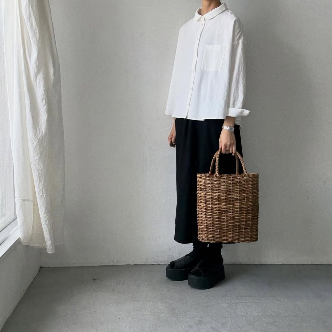 Linenya  コットン丸襟長袖ブラウス　ホワイト