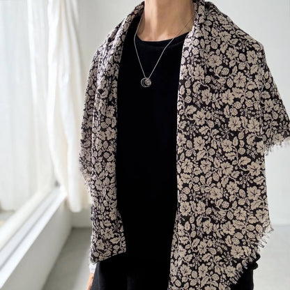 R&D.M.Co  ワイルドベリーガーゼショール　ブラック×フラックス