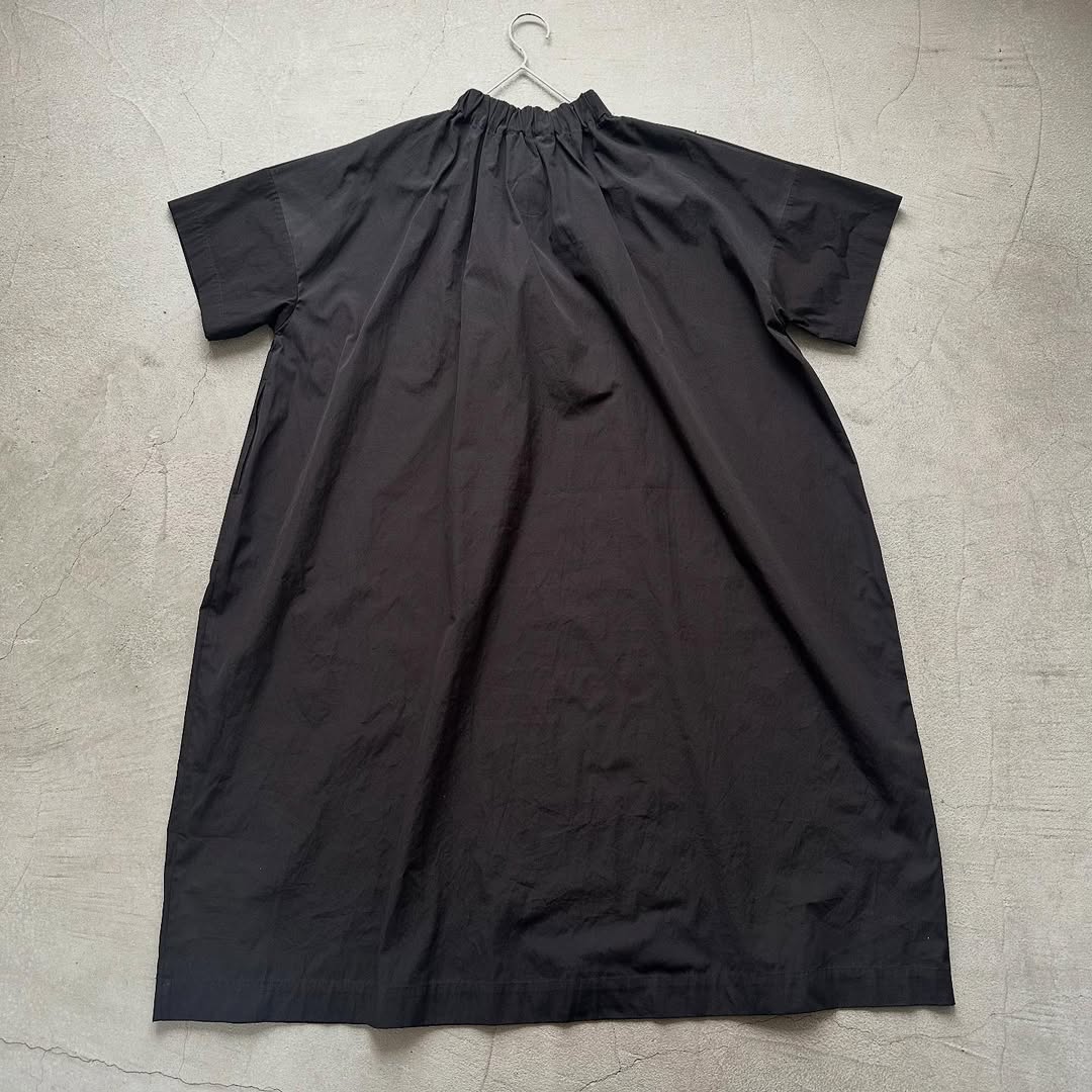atelier d'antan Krallコットン半袖ドレス　ブラック