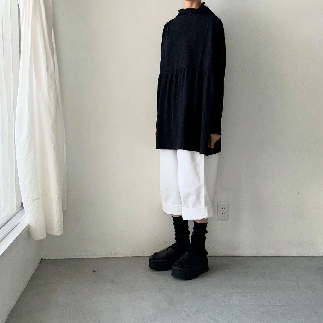 homspun 天竺ハイネックギャザープルオーバー